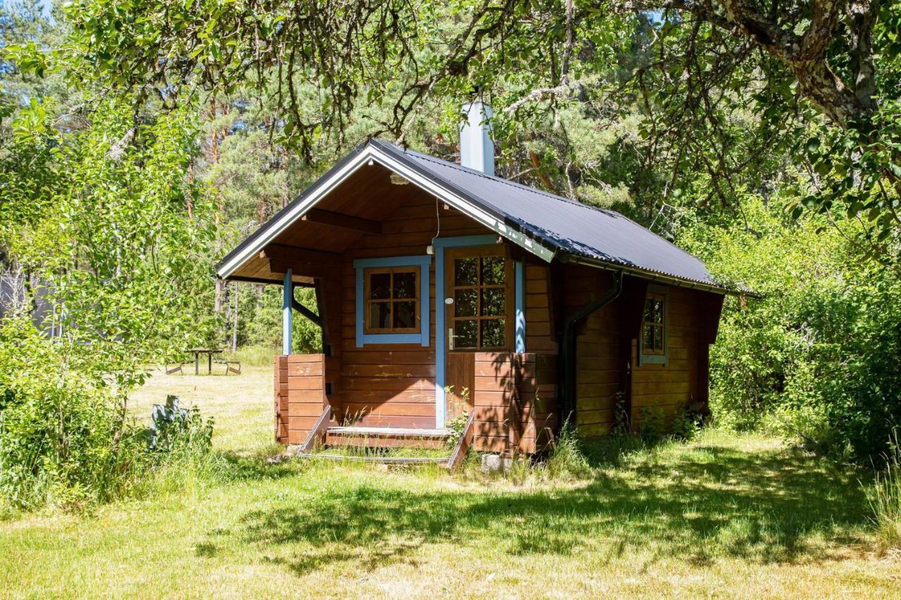 Vimmerby Nature Retreat: Gateway to Astrid Lindgren's World Villa Exterior photo